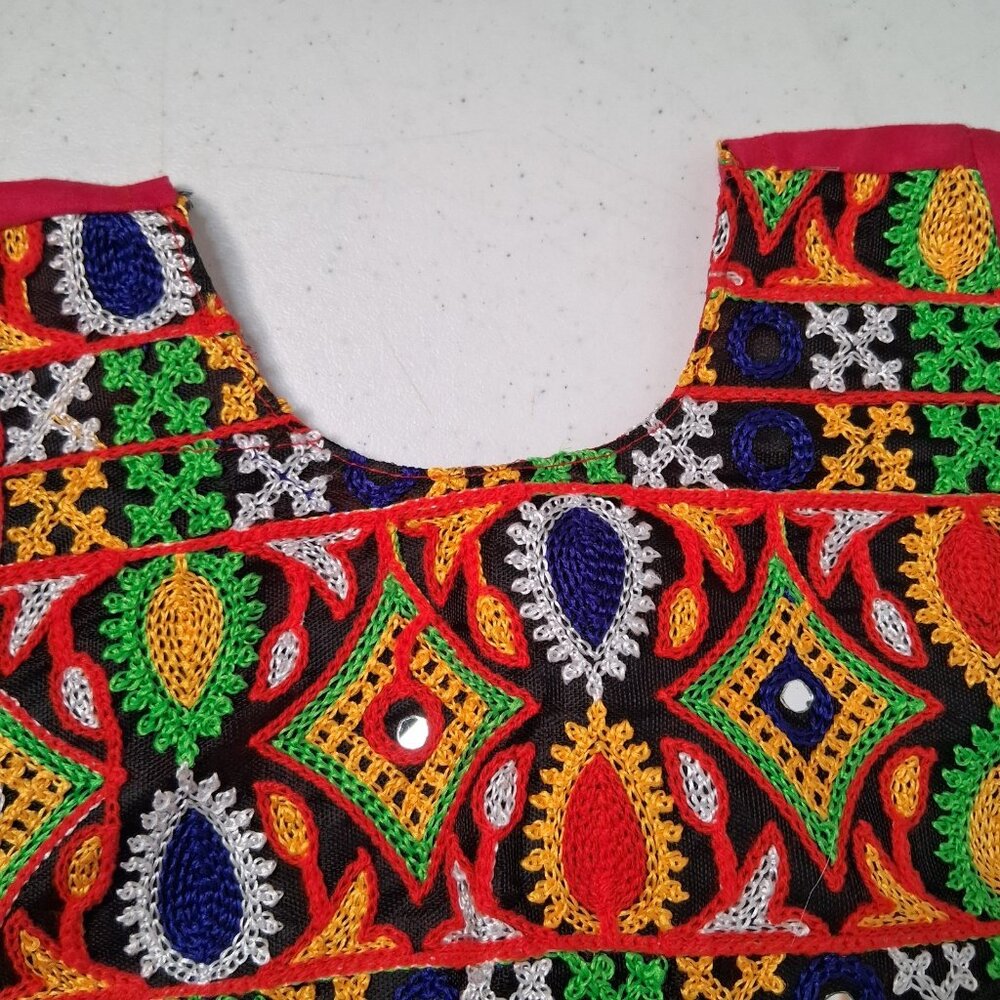 Traditional Indian Navratri Chania Choli Outfit Skirt Top Mirrored Embroidered - Picture 5 of 16
